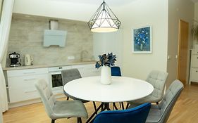 Aqua Apartments